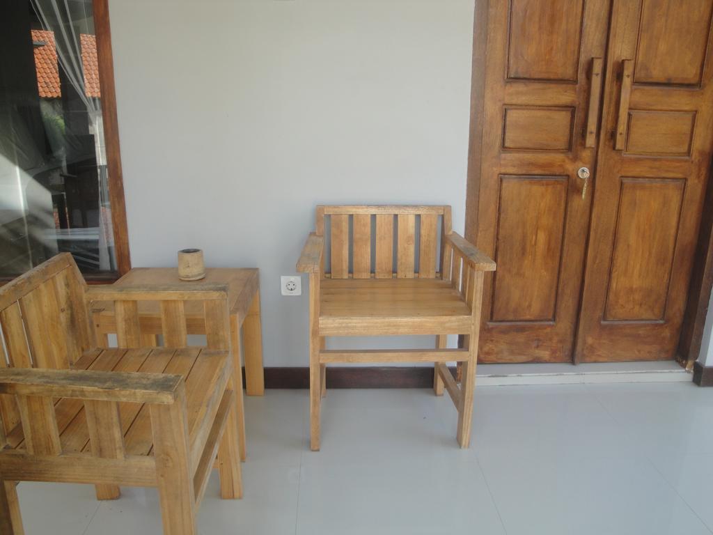 Kuta  Tri Putri Homestay מראה חיצוני תמונה