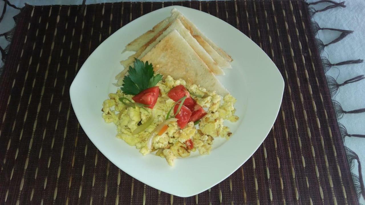 Kuta  Tri Putri Homestay מראה חיצוני תמונה